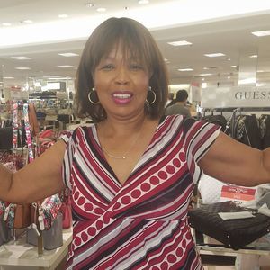 Meet your Posher, Deborah